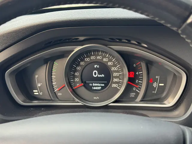 Volvo V40 2.0 D2 Nordic+ 2016 Diesel 21