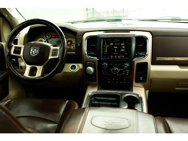 Dodge Ram 1500 DODGE 5.7 V8 Longhorn LPG 2017 LPG/Gas 25