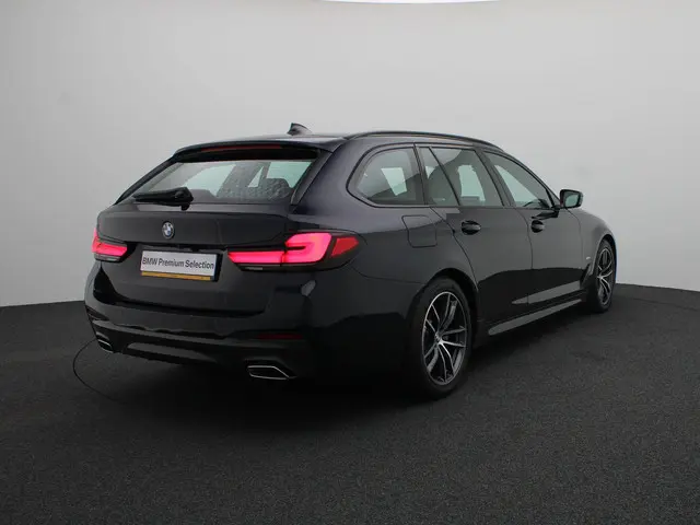 BMW 5 Serie Touring 530d xDrive 2023 Diesel 2