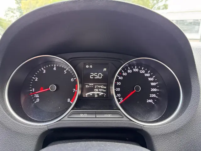 Volkswagen Polo 1.2 TSI Comfortline 2016 Benzine 7
