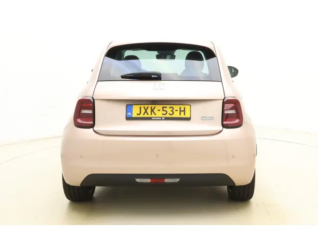 Fiat 500 3+1 La Prima 42 kWh 2026 Elektrisch 11