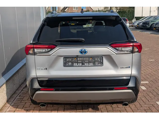 Toyota RAV4 AWD Bi-tone 2025 Hybride Benzine 5