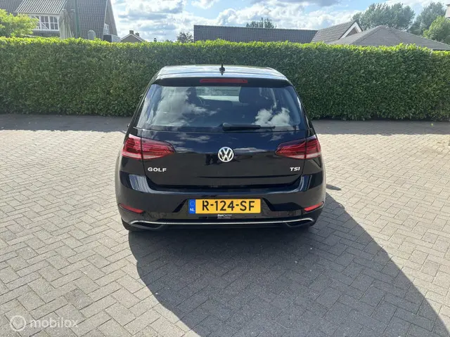 Volkswagen Golf 1.0 TSI Trendline 2018 Benzine 4