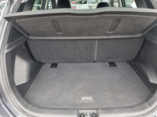 Hyundai ix20 1.4i Go! 2017 Benzine 23