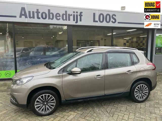 Peugeot 2008 1.2 PureTech Active 2017 Benzine