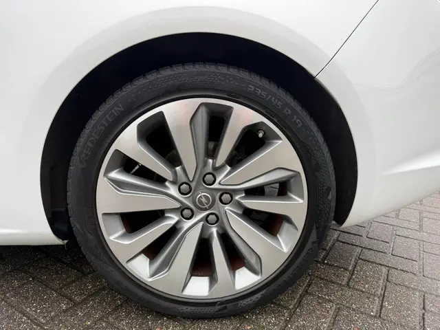 Opel Cascada 1.6 Turbo Cosmo RIJKLAARPRIJS! 2015 Benzine 17