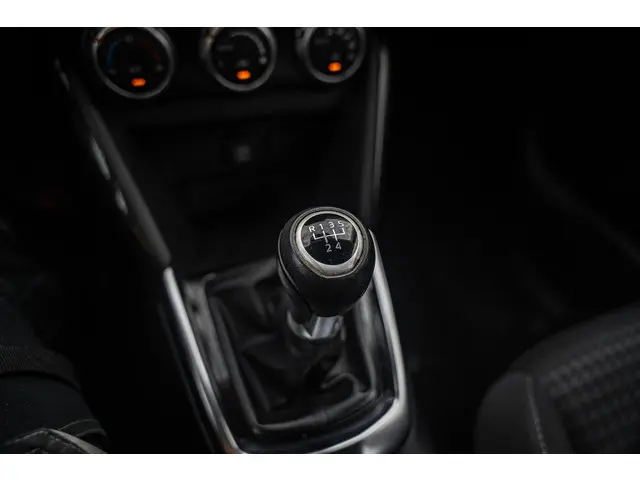 Mazda 2 1.5 Skyactiv-G S 2018 Benzine 24