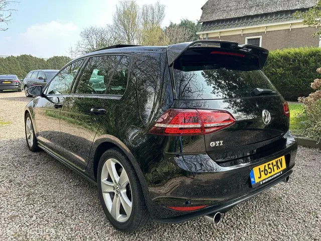 Volkswagen Golf 2.0 TSI GTI Aut. Pano.Dak. 2016 Benzine 6