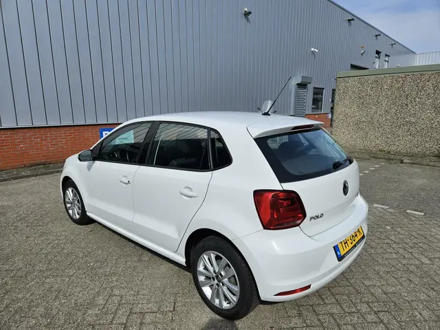 Volkswagen Polo 1.0 Cruise/Airco/5Deurs 2015 Benzine 20