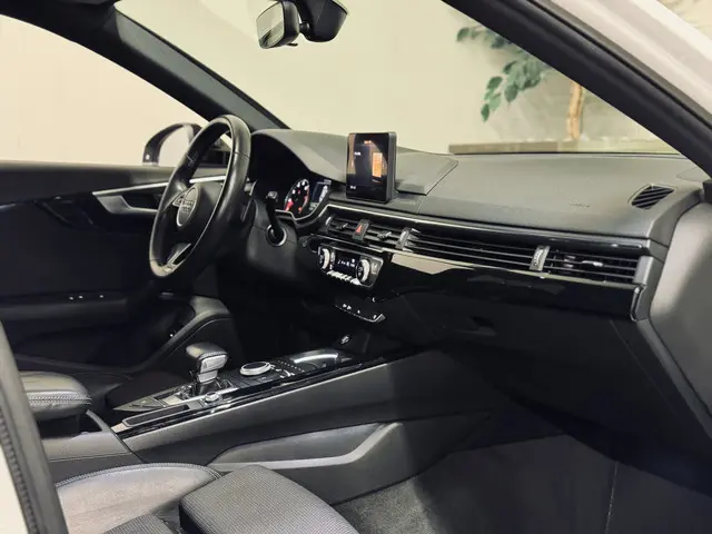 Audi A4 Avant 1.4 TFSI Sport 2x S-Line 2018 Benzine 28