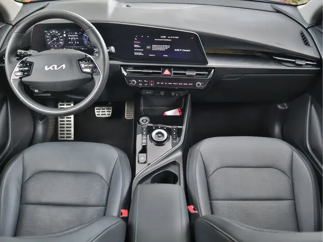 Kia Niro EV ExecutiveLine 64.8 kWh 2023 Elektrisch 17