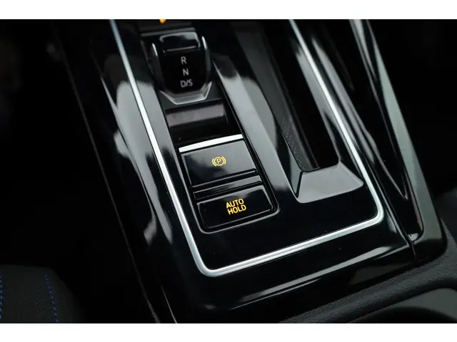 Volkswagen Golf 1.4 eHybrid GTE 2023 Hybride Benzine 37