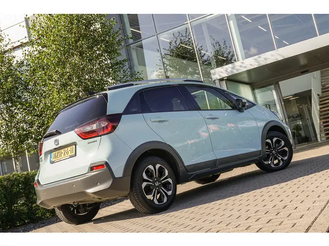 Honda Jazz 1.5i e:HEV CROSSTAR 2020 Hybride Benzine 37