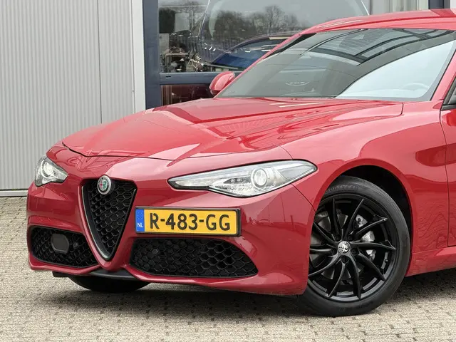 Alfa Romeo Giulia 2.0T Sprint 2022 Benzine 18