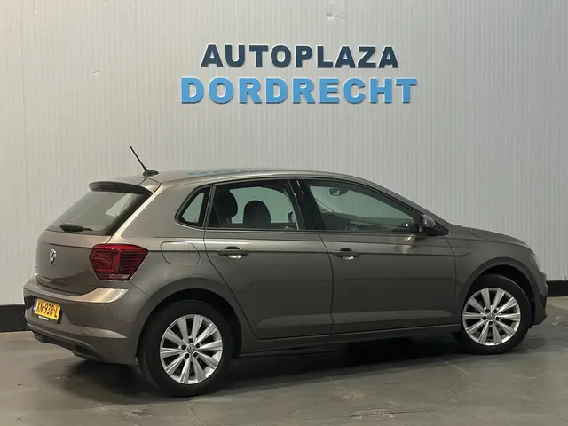 Volkswagen Polo 1.0 TSI Beats PDC/ CLIMA /NAVI 2018 Benzine 6