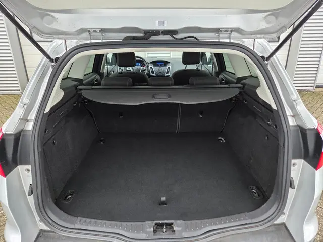 Ford Focus Wagon 1.0 EcoBoost Titanium 2013 Benzine 16