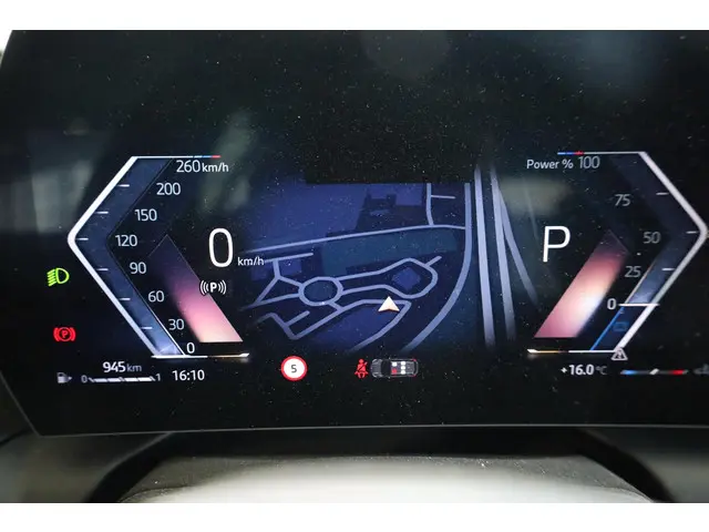 BMW 1 Serie 120 2025 Benzine 12