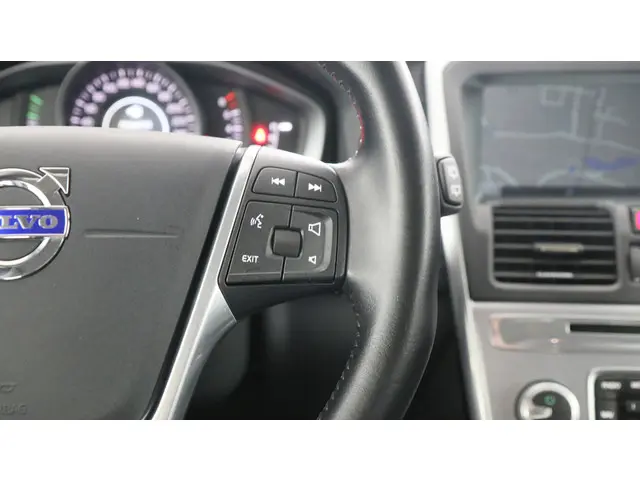 Volvo XC60 2.0 T5 FWD Nordic+ 2016 Benzine 23
