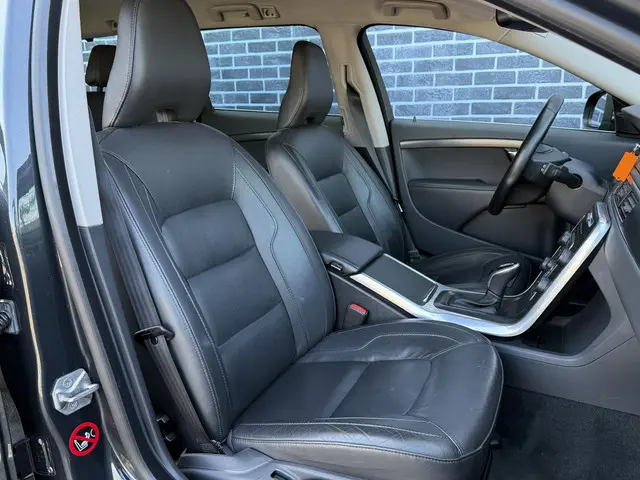 Volvo V70 2.0 T4 Classic Edition 2016 Benzine 5