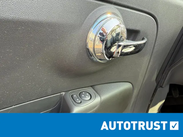 Fiat 500 0.9 TwinAir Lounge 2014 Benzine 10