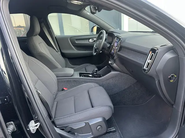 Volvo XC40 Volvo XC40 - Recharge 2023 Elektrisch 16
