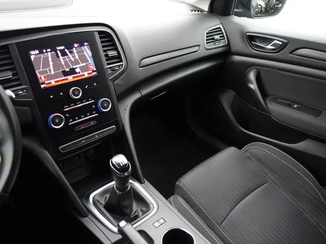 Renault Mégane Estate 1.2 TCe Intens- 2018 Benzine 8