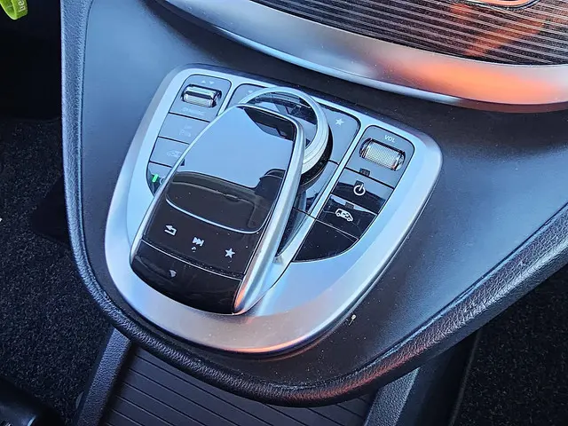 Mercedes-Benz V-Klasse 220 CDI 2019 Diesel 11