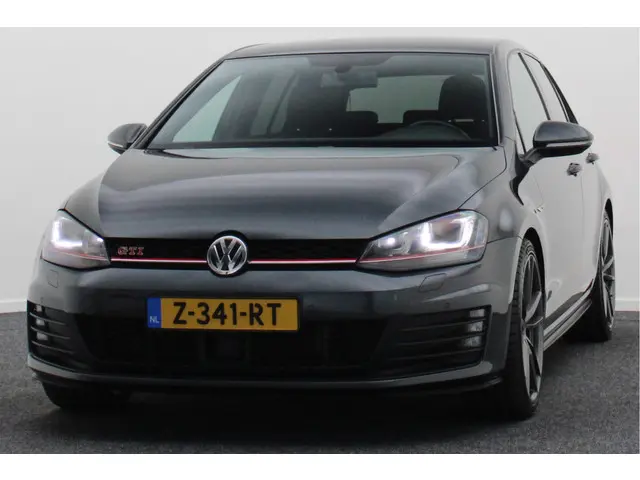 Volkswagen Golf 2.0 TSI GTI Performance 2014 Benzine 22