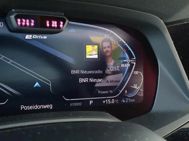 BMW X5 xDrive45e High Executive 2022 Hybride Benzine 35