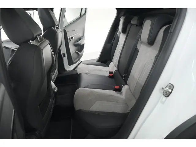 Peugeot e-2008 EV GT Pack 50 kWh 2021 Elektrisch 33