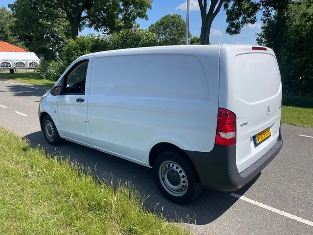 Mercedes-Benz Vito 110 CDI Lang 2020 Diesel 5