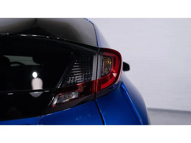 Honda Civic 1.4 Elegance Business Edition 2016 Benzine 14