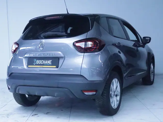Renault Captur 0.9 TCe Limited 2019 Benzine 2