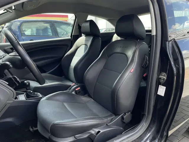 SEAT Ibiza 1.2 TSI ITECH 2013 Benzine 11