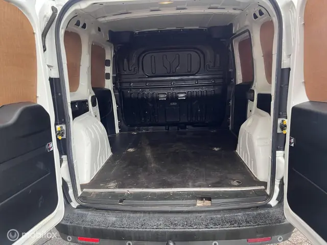 Fiat Doblò Cargo 1.3 MJ L1H1 Actual 2017 Diesel 12