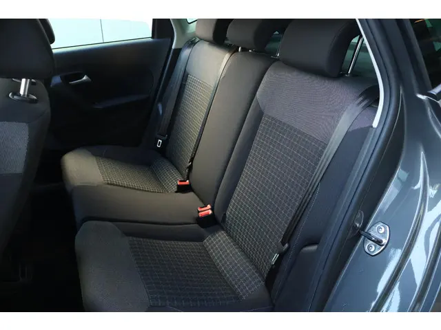 Volkswagen Polo 1.2 TSI Comfortline 2015 Benzine 13