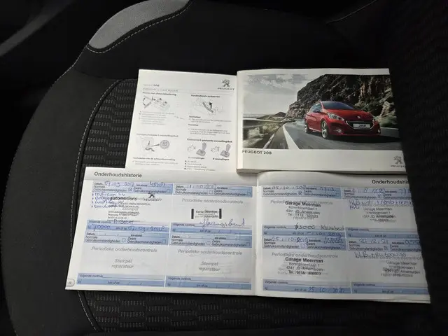 Peugeot 208 1.2 VTi Style 2014 Benzine 29