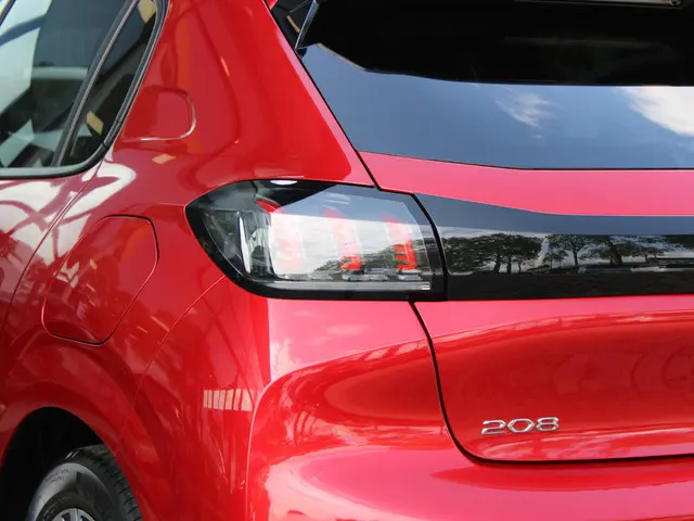 Peugeot 208 1.2 PureTech Allure 2021 Benzine 24