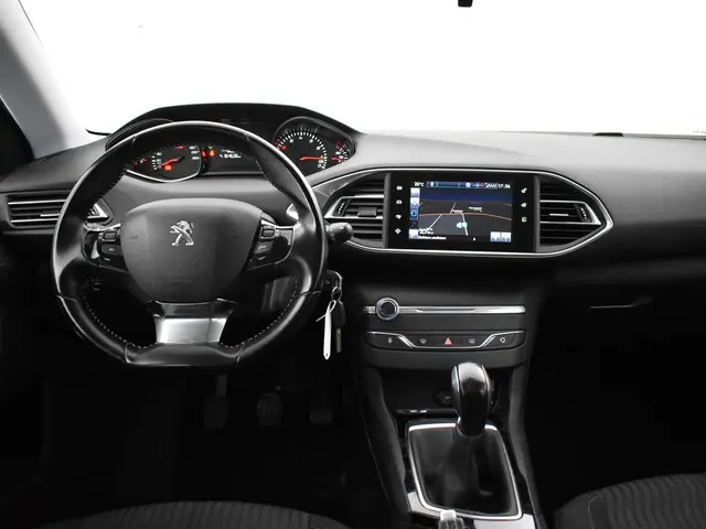 Peugeot 308 SW 1.2 PureTech Blue Lease 2017 Benzine 3
