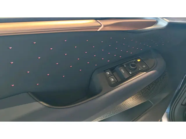 CUPRA Tavascan Adrenaline 82 kWh 2025 Elektrisch 14