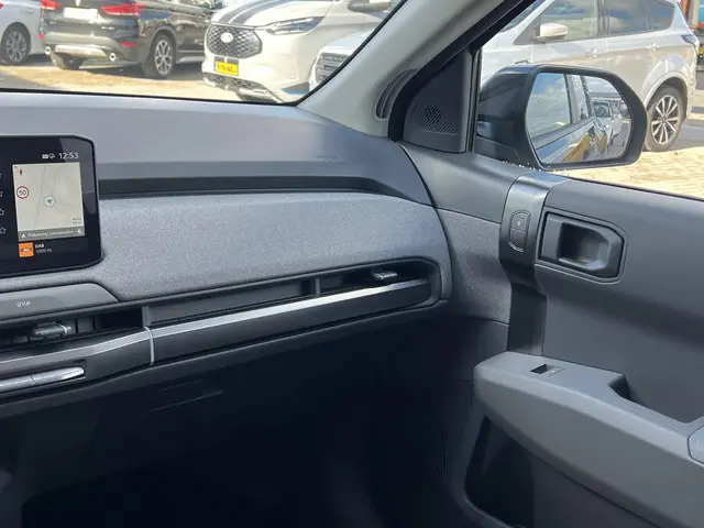 Kia EV3 Plus 81.4 kWh 2025 Elektrisch 25