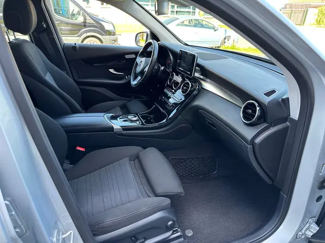 Mercedes-Benz GLC 220 d 4MATIC 2015 Diesel 15