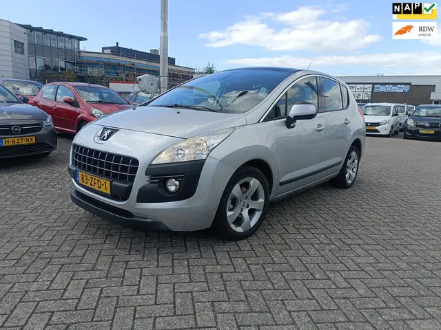 Peugeot 3008 1.6 VTi PANO/NAVI/NAP/TREKHAAK 2012 Benzine