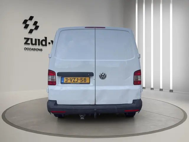 Volkswagen Transporter 2.0 TDI L2H1 2012 Diesel 4