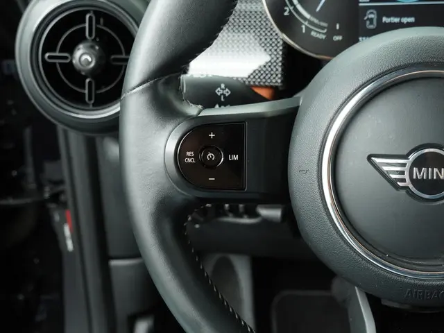 MINI Cooper Cabrio MINI Yours 2022 Benzine 21