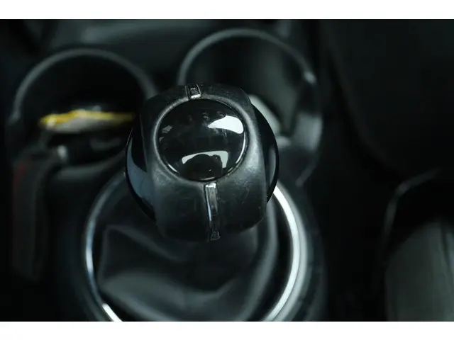 MINI Cooper S 2.0 CHILI SERIOUS BUSINESS 2015 Benzine 33