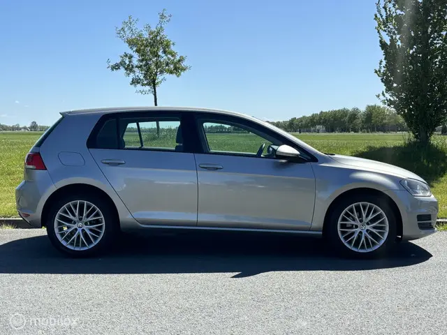 Volkswagen Golf 1.2 TSI • Historie bekend • 2012 Benzine 14