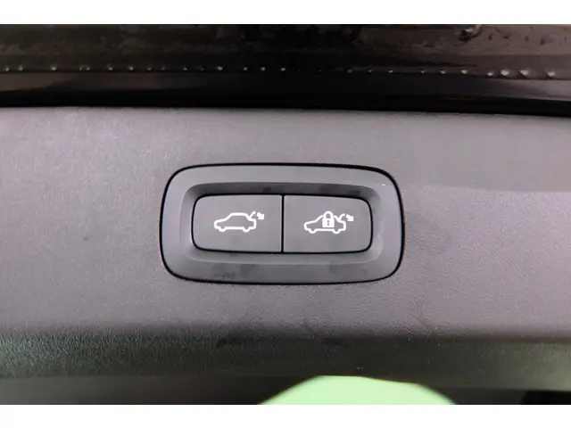 Lynk & Co 01 1.5 2022 Hybride Benzine 38