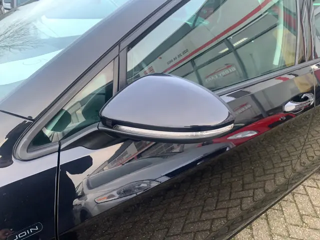 Volkswagen Golf 1.4 TSI Comfortline NAVI,PDC 2018 Benzine 8