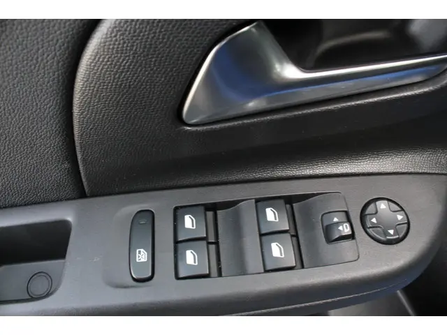 Opel Corsa-e GS Line 50 kWh 2021 Elektrisch 12